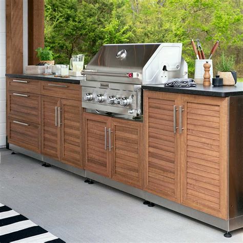 Fire Magic Cabinets: Adding Convenience and Style to Your Outdoor Grilling Space